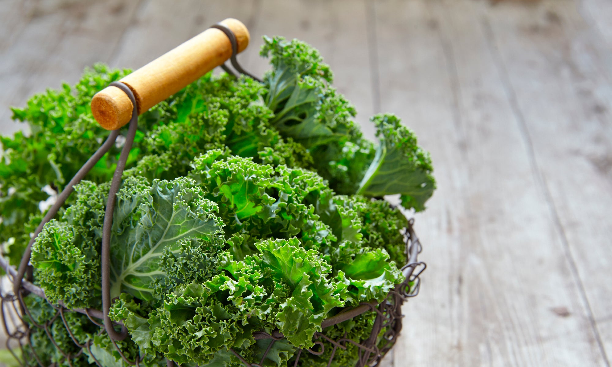 10 Antioxidant-Rich Foods For Better Hair, Skin & Nails