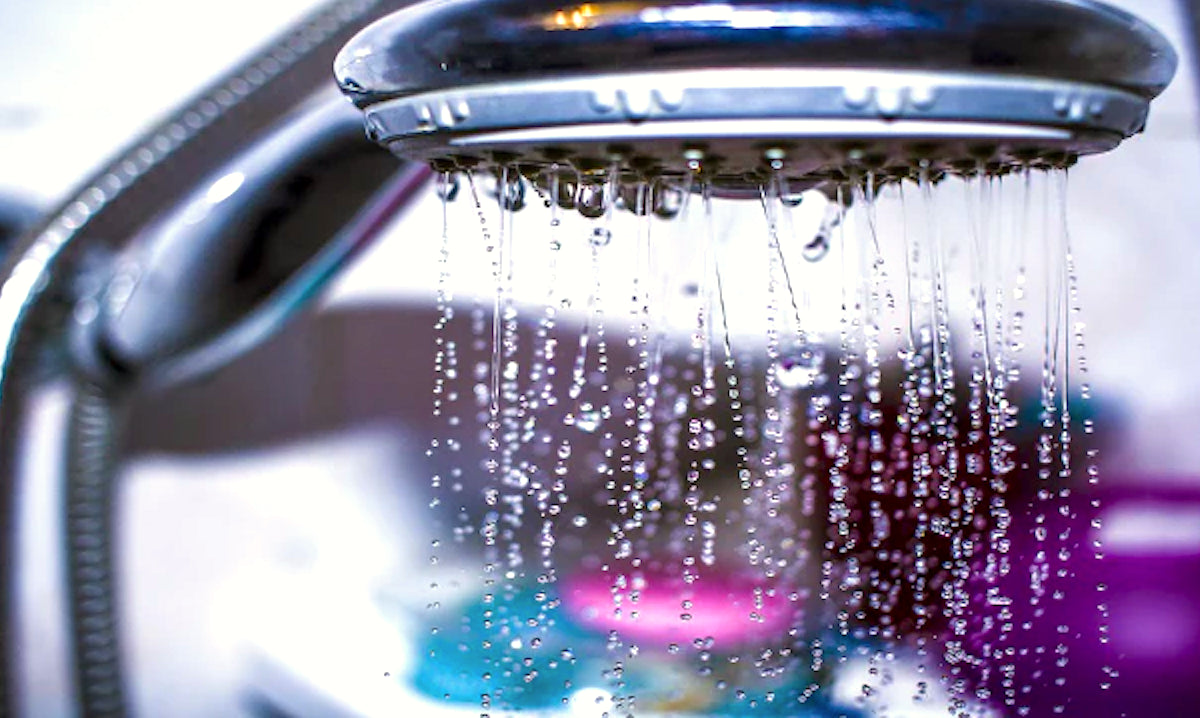 Cold Water A Refreshing Delight or a Skin Enemy?