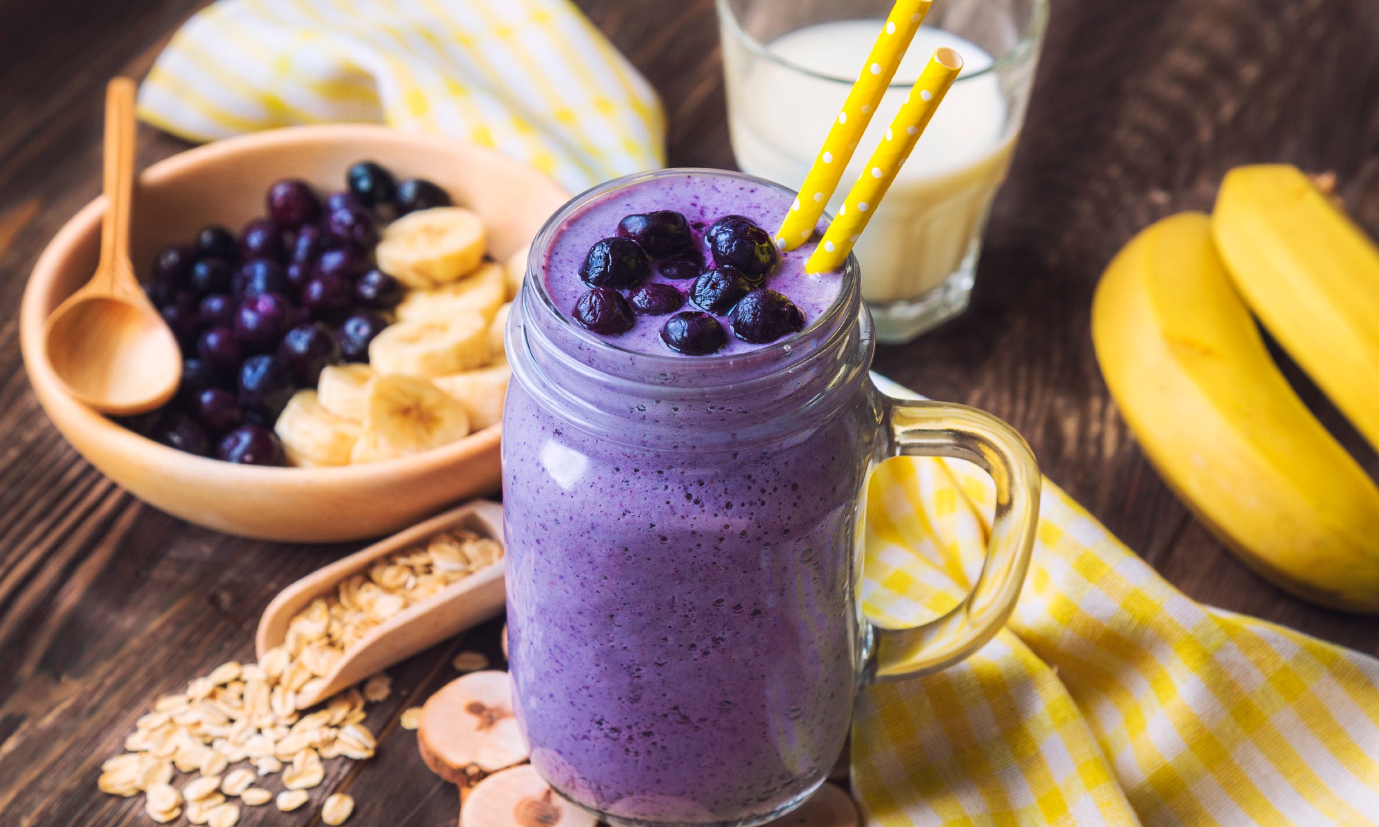 5 Smoothie Recipes for Glowing Skin